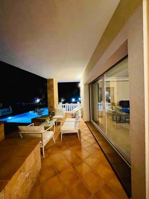 Villa Con Piscina Gigante Sant Francesc de s'Estany Extérieur photo