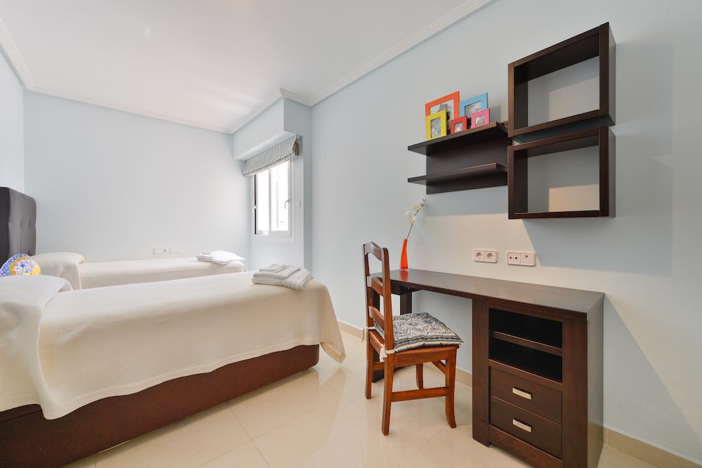 Villa Con Piscina Gigante Sant Francesc de s'Estany Chambre photo